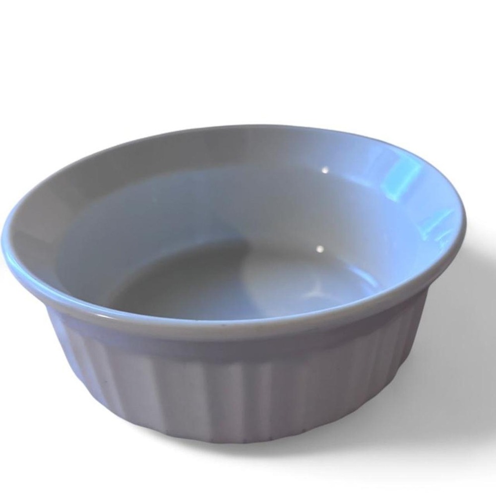 CorningWare French White 16 oz Round Stoneware Ramekin Baking Dish Bowl 5"
